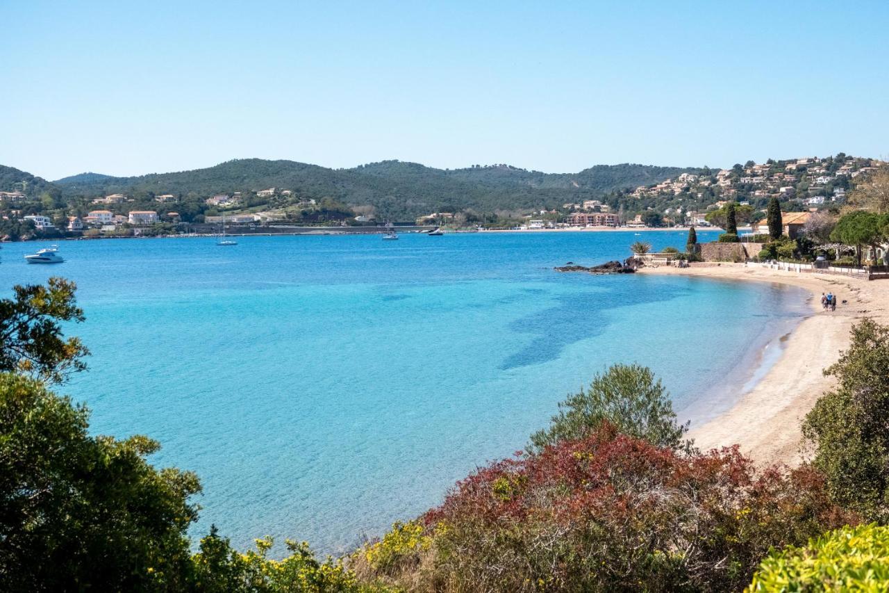 Agay Cap Esterel Village Allee Fleurs - F2 Clim Vue Golf Et Mer - Grande Terrasse Plein Sud Saint-Raphaël Exterior foto