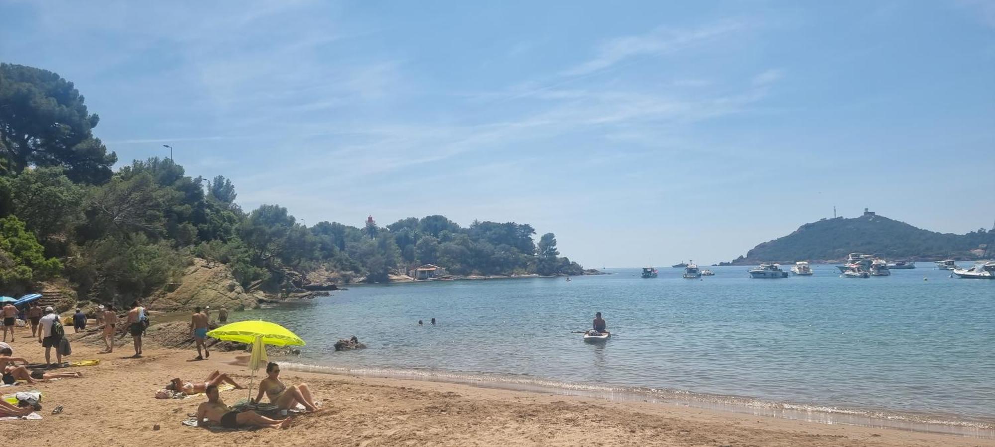 Agay Cap Esterel Village Allee Fleurs - F2 Clim Vue Golf Et Mer - Grande Terrasse Plein Sud Saint-Raphaël Exterior foto
